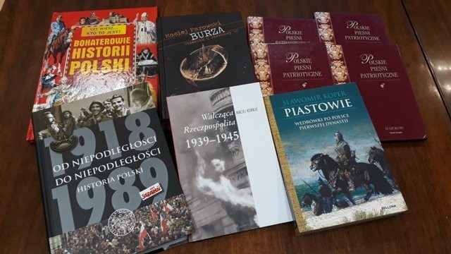 Książki o tematyce patriotycznej na akcje charytatywną